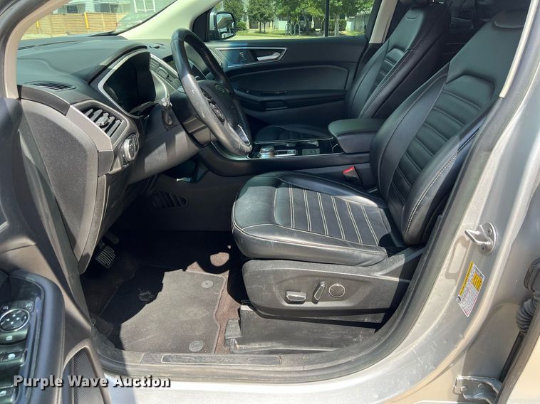 image for item EJ3018 2019 Ford Edge SEL SUV