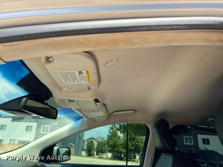 image for item EJ3018 2019 Ford Edge SEL SUV