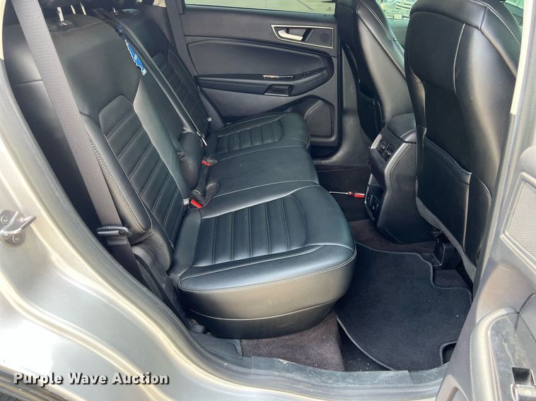 image for item EJ3018 2019 Ford Edge SEL SUV