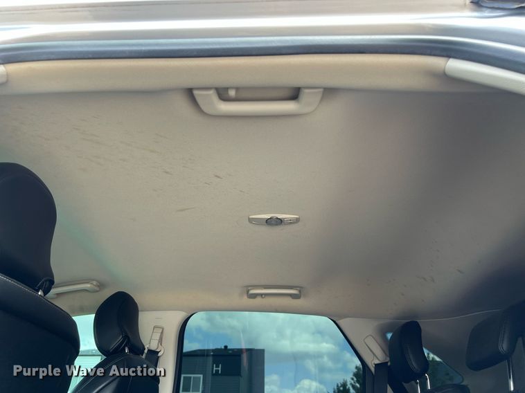 image for item EJ3018 2019 Ford Edge SEL SUV