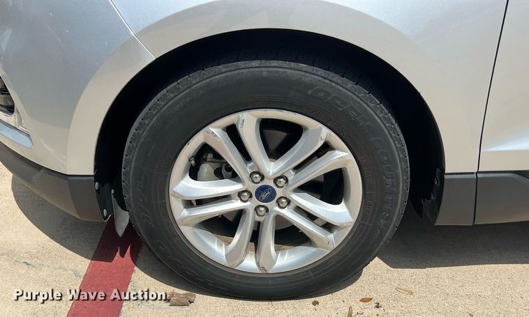 image for item EJ3018 2019 Ford Edge SEL SUV