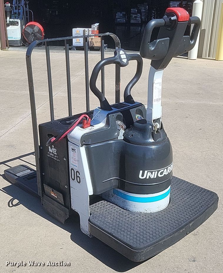 image for item EJ8037 Uni Carriers RPXT2W2G60BV pallet jack