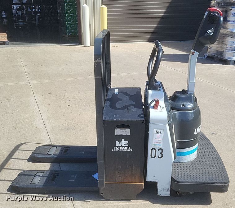 image for item EJ8038 Uni Carriers RPXT2W2G60BV pallet jack