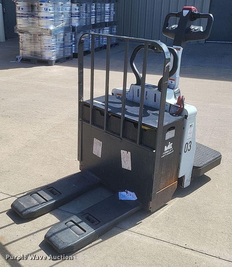image for item EJ8038 Uni Carriers RPXT2W2G60BV pallet jack