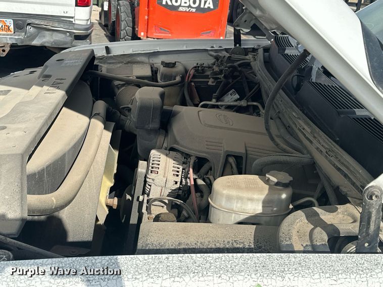 image for item EJ8977 2013 Chevrolet  Silverado 3500 Crew Cab dump bed pickup truck