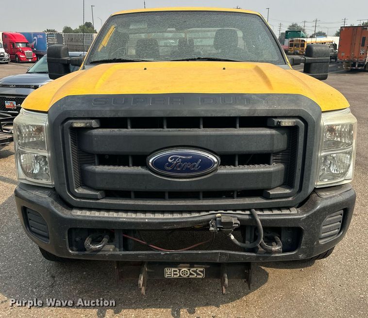 image for item EJ8979 2013 Ford F250 Super Duty utility bed pickup truck