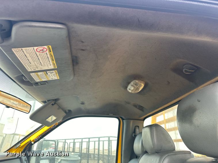 image for item EJ8979 2013 Ford F250 Super Duty utility bed pickup truck