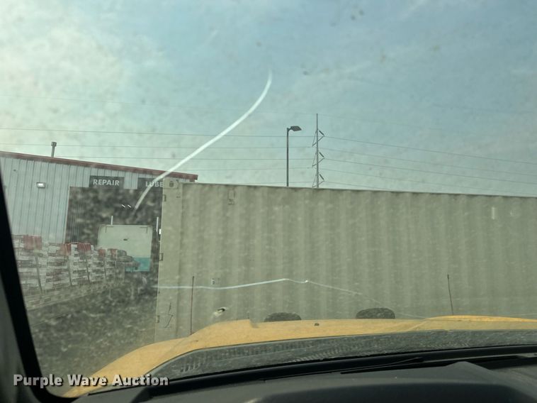 image for item EJ8979 2013 Ford F250 Super Duty utility bed pickup truck