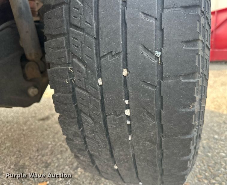 image for item EJ8979 2013 Ford F250 Super Duty utility bed pickup truck