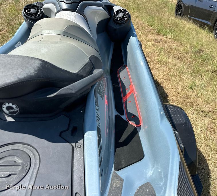 image for item EJ8985 2018 Sea Doo RXTX 300 personal watercraft