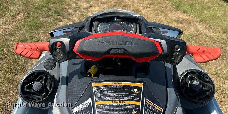 image for item EJ8985 2018 Sea Doo RXTX 300 personal watercraft