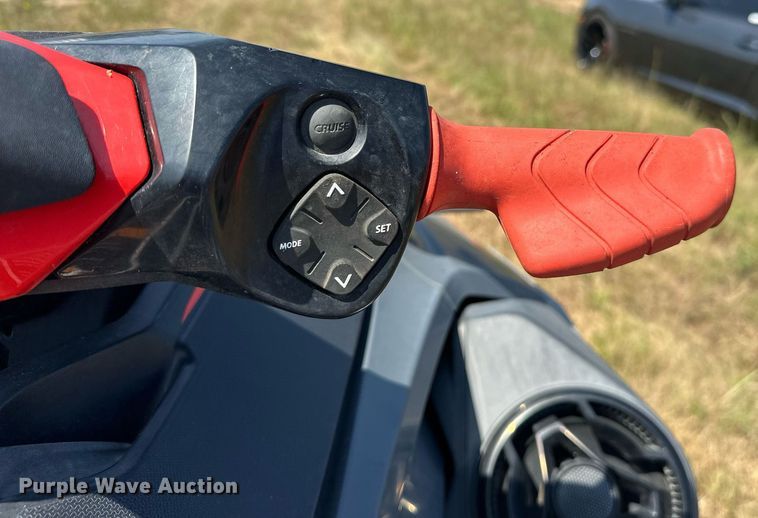 image for item EJ8985 2018 Sea Doo RXTX 300 personal watercraft