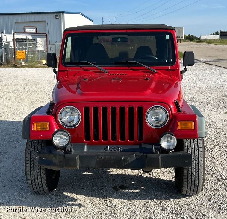 image for item EK3235 1999 Jeep Wrangler Sport SUV