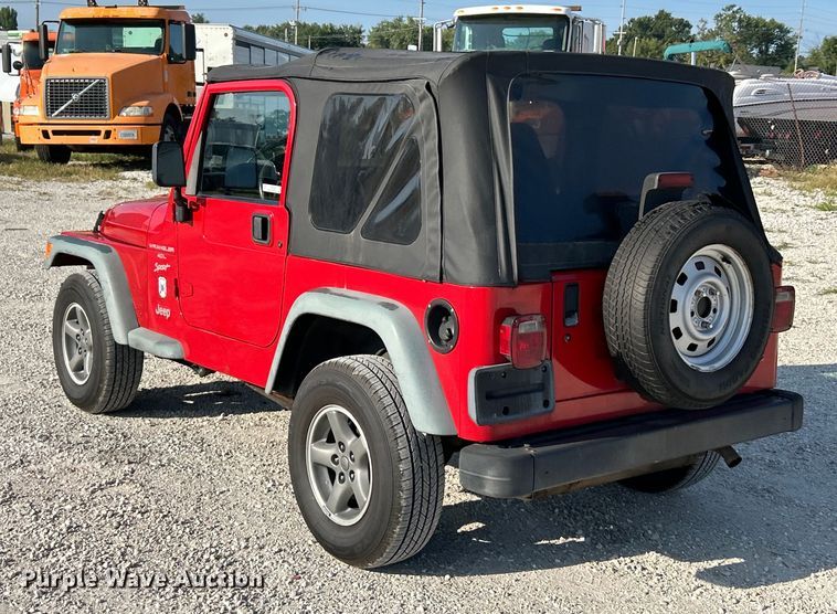 image for item EK3235 1999 Jeep Wrangler Sport SUV