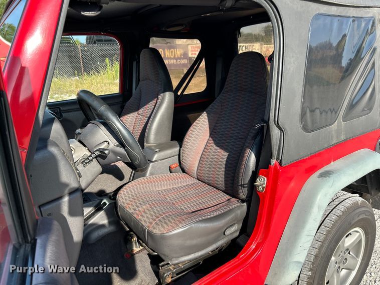 image for item EK3235 1999 Jeep Wrangler Sport SUV