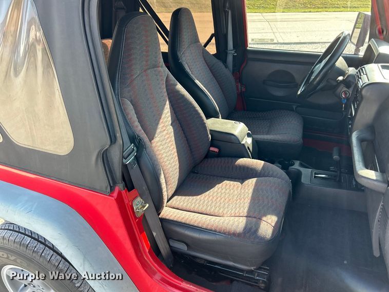 image for item EK3235 1999 Jeep Wrangler Sport SUV