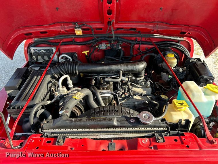 image for item EK3235 1999 Jeep Wrangler Sport SUV