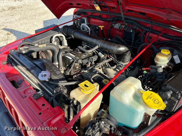 image for item EK3235 1999 Jeep Wrangler Sport SUV