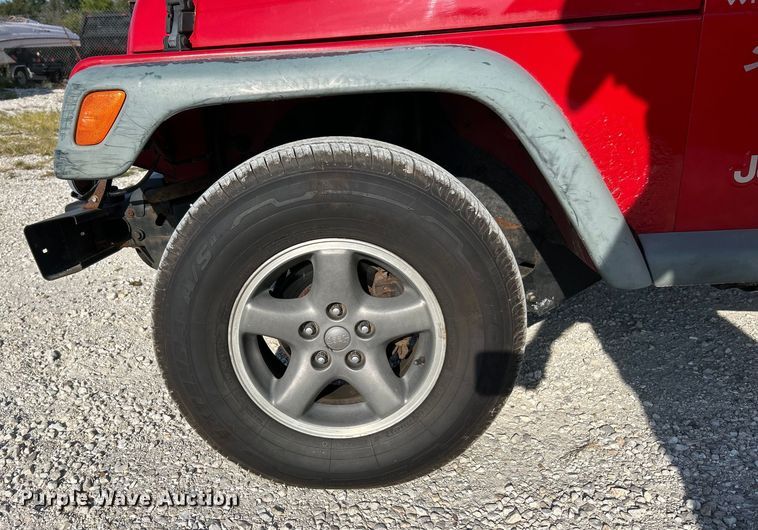 image for item EK3235 1999 Jeep Wrangler Sport SUV