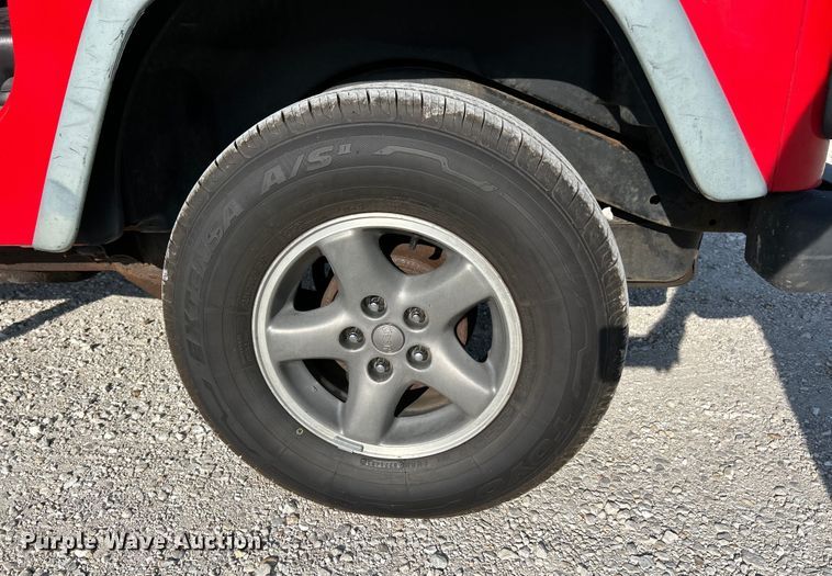 image for item EK3235 1999 Jeep Wrangler Sport SUV