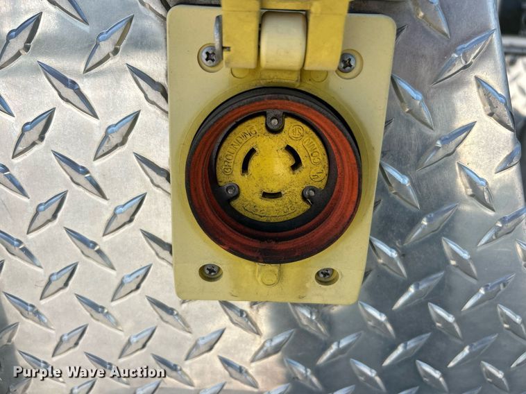 image for item EK3263 1998 KME ladder fire truck