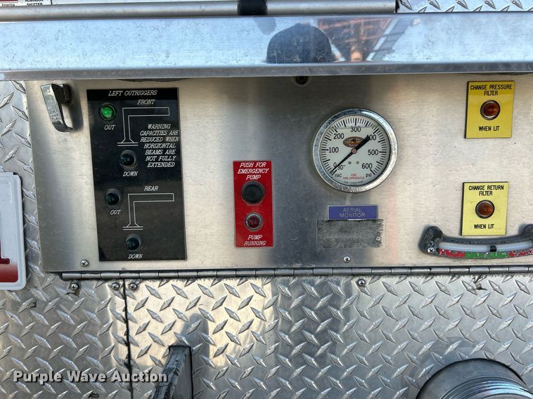 image for item EK3263 1998 KME ladder fire truck