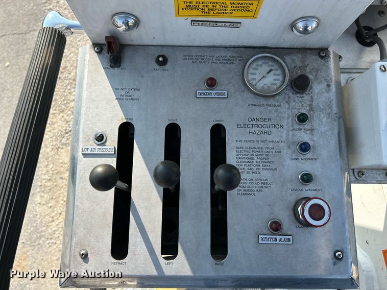 image for item EK3263 1998 KME ladder fire truck