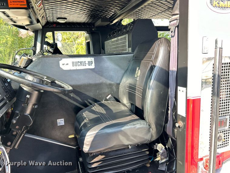 image for item EK3263 1998 KME ladder fire truck