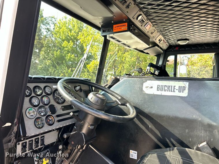 image for item EK3263 1998 KME ladder fire truck