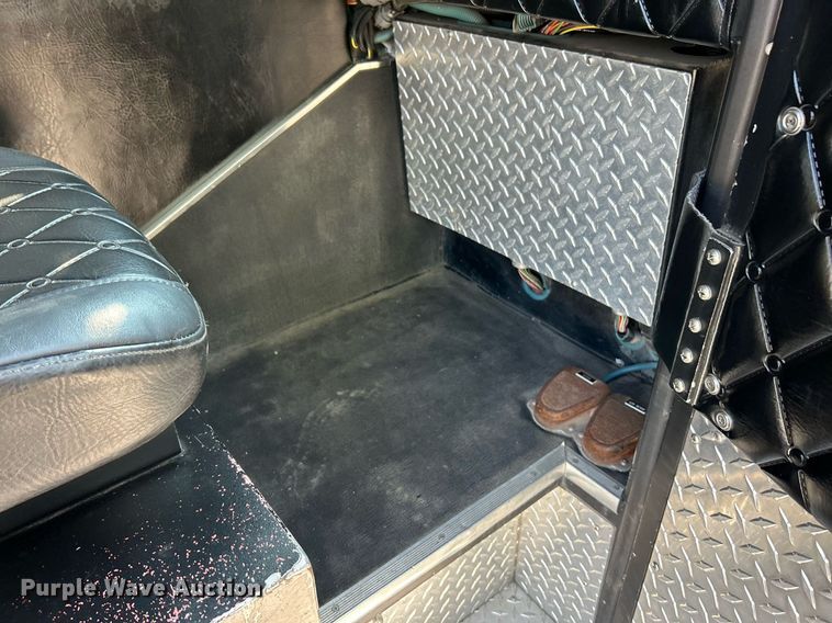 image for item EK3263 1998 KME ladder fire truck