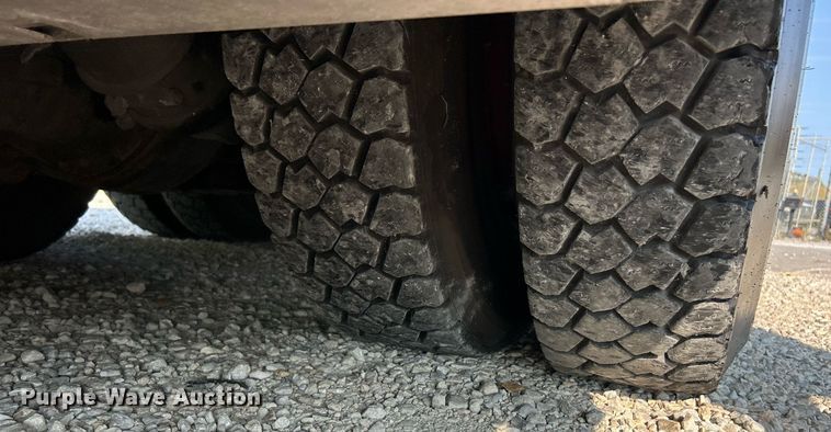 image for item EK3263 1998 KME ladder fire truck