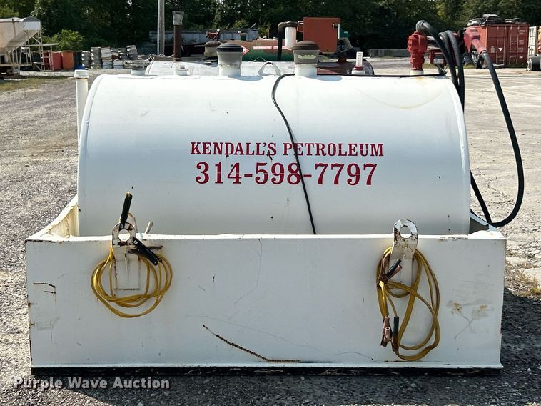 image for item EK3299 (2) fuel tanks
