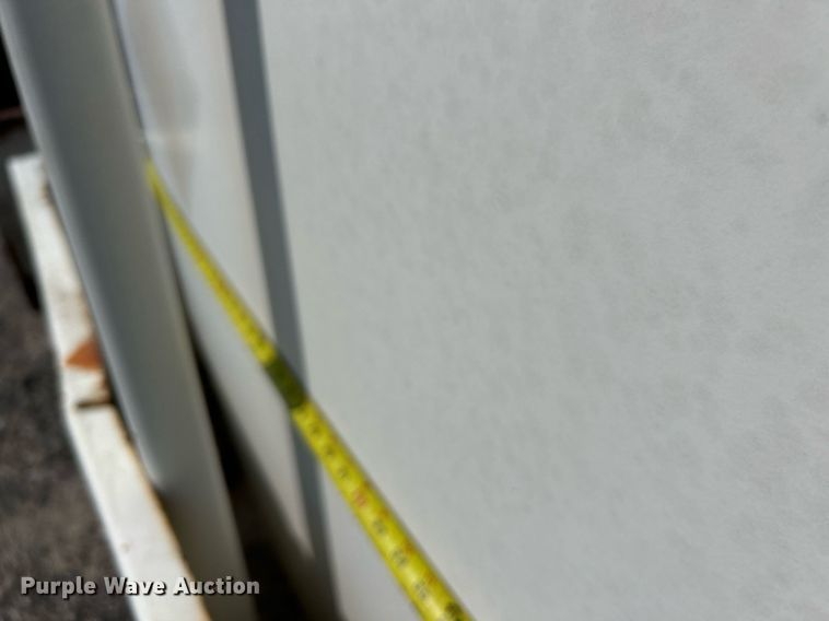 image for item EK3299 (2) fuel tanks