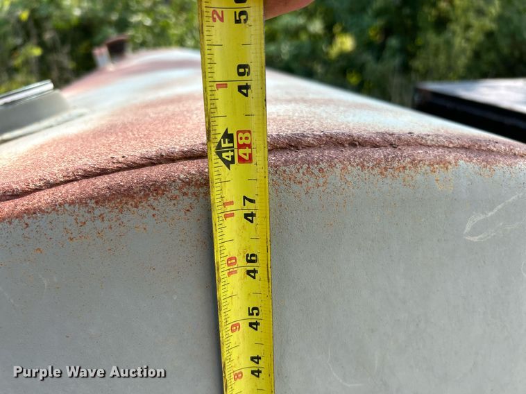 image for item EK3300 (2) fuel tanks