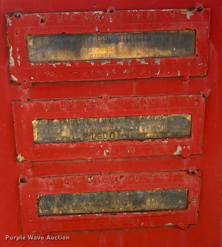 image for item EK3300 (2) fuel tanks