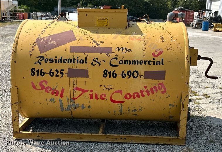 image for item EK3302 Seal coat tank