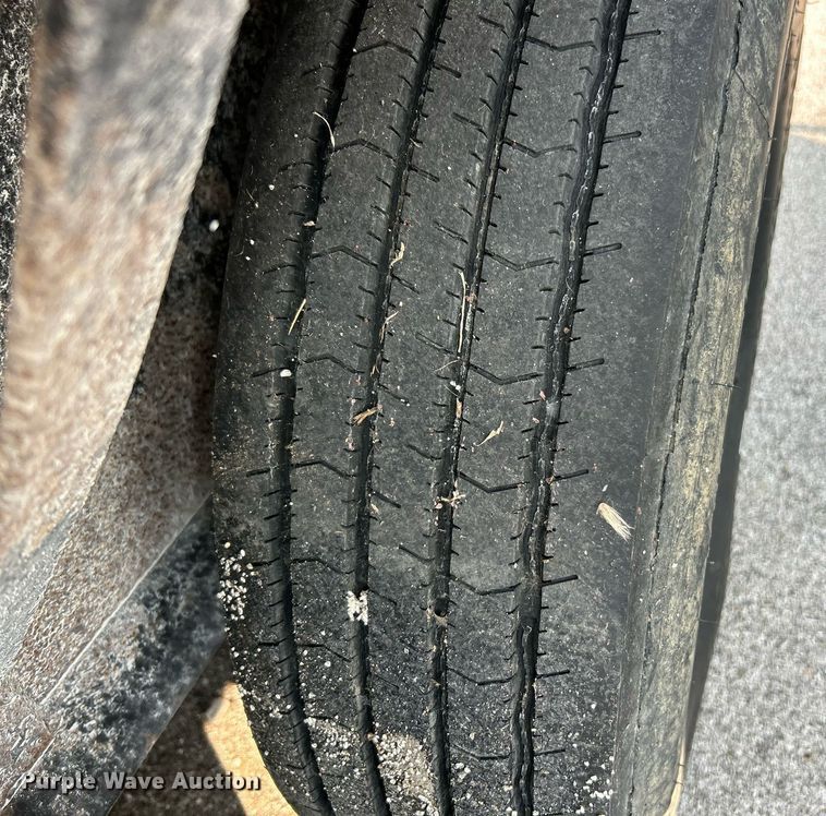 image for item EK3315 2011 Trotters 50014 utility trailer