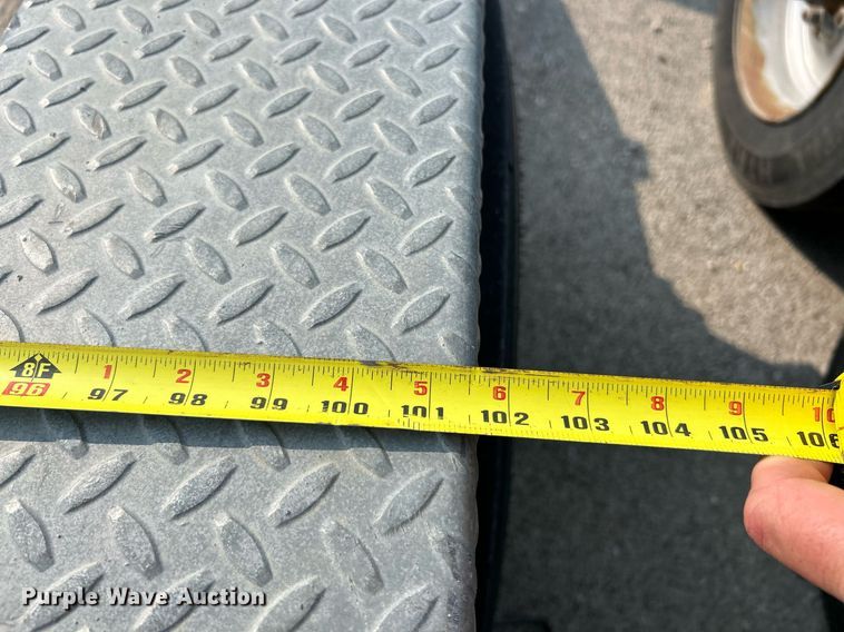 image for item EK3318 2015 Brooks Brothers  CSL 162-8KE equipment trailer