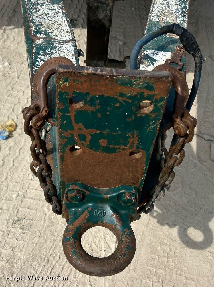 image for item EK3327 2010 Towmaster T-20 Deck Over Tilt tilt deck equipment trailer