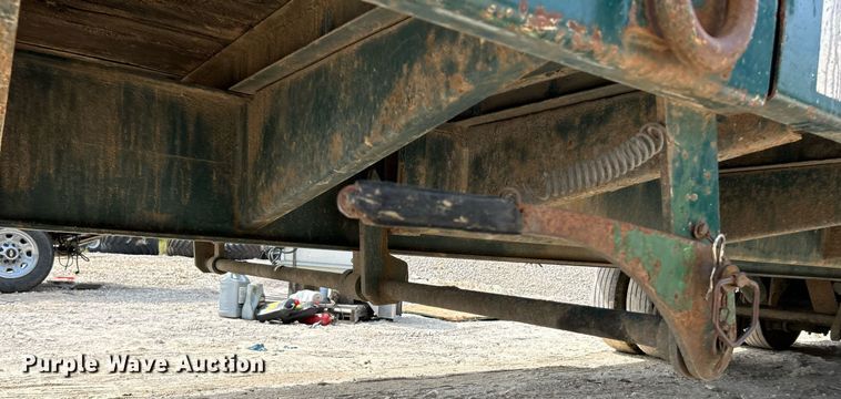 image for item EK3327 2010 Towmaster T-20 Deck Over Tilt tilt deck equipment trailer