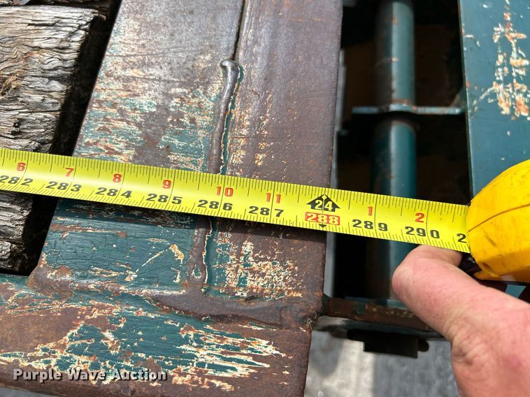 image for item EK3327 2010 Towmaster T-20 Deck Over Tilt tilt deck equipment trailer