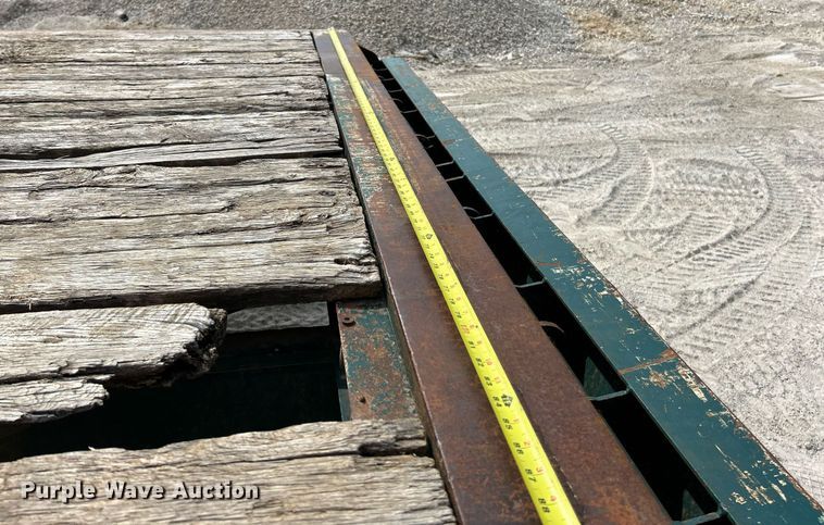 image for item EK3327 2010 Towmaster T-20 Deck Over Tilt tilt deck equipment trailer