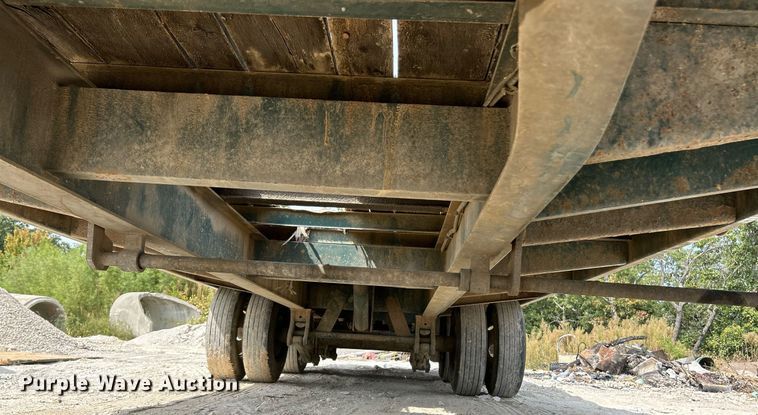 image for item EK3327 2010 Towmaster T-20 Deck Over Tilt tilt deck equipment trailer