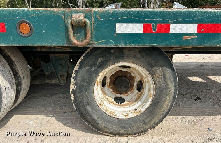 image for item EK3327 2010 Towmaster T-20 Deck Over Tilt tilt deck equipment trailer