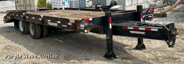 image for item EK3328 2005 Towmaster T-30 equipment trailer