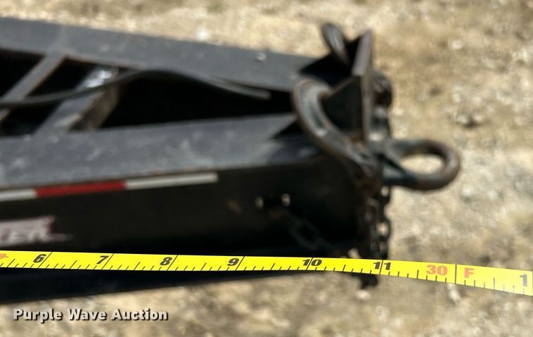 image for item EK3328 2005 Towmaster T-30 equipment trailer