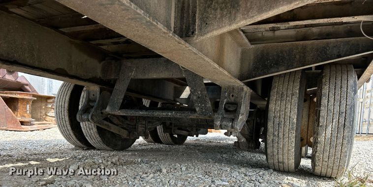 image for item EK3328 2005 Towmaster T-30 equipment trailer