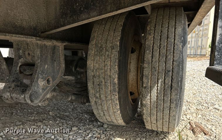 image for item EK3328 2005 Towmaster T-30 equipment trailer