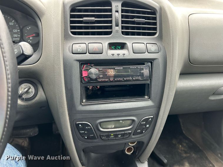 image for item EK3334 2003 Hyundai  Santa Fe SUV