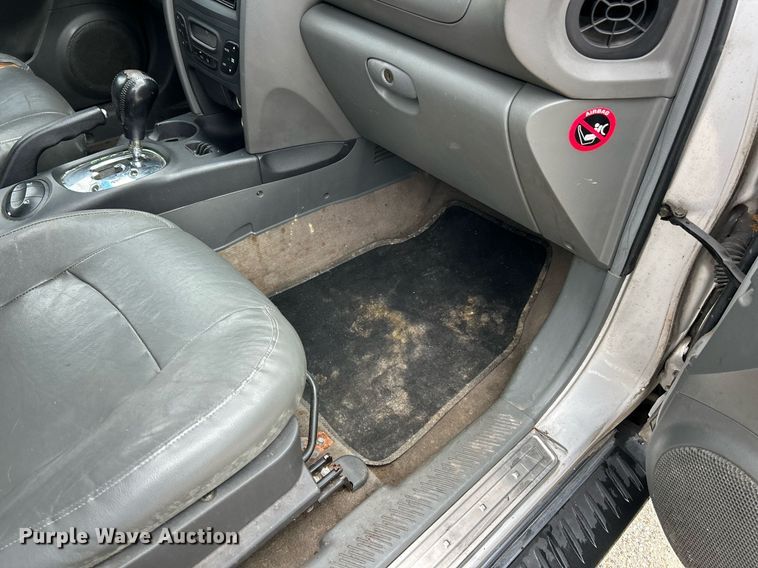 image for item EK3334 2003 Hyundai  Santa Fe SUV